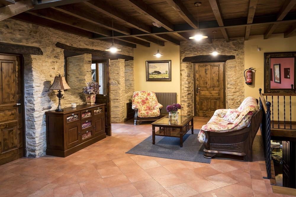 Hotel Rural Casona Trabadelo Вегадео Екстериор снимка